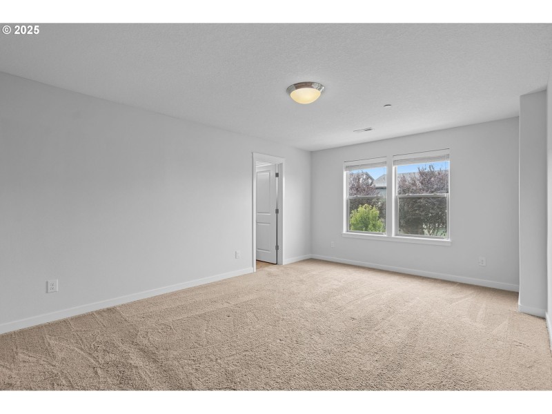 Bedroom, Primary