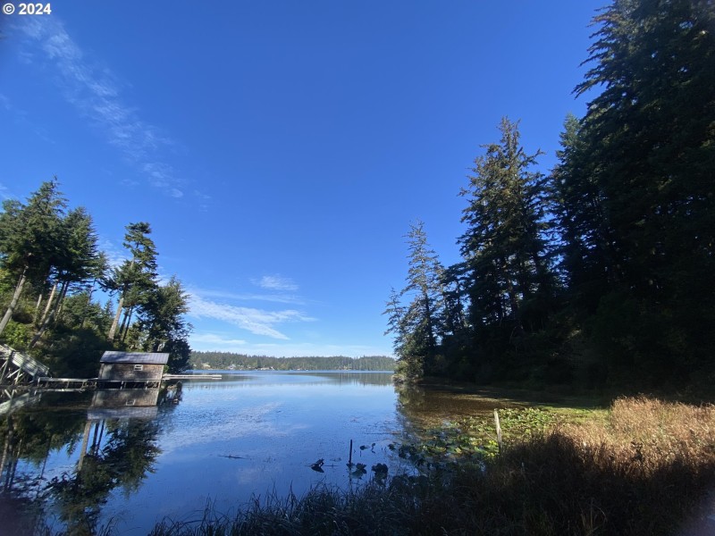 Lake Access