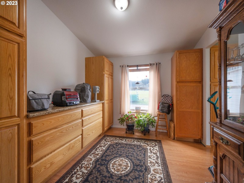 Butler's Pantry