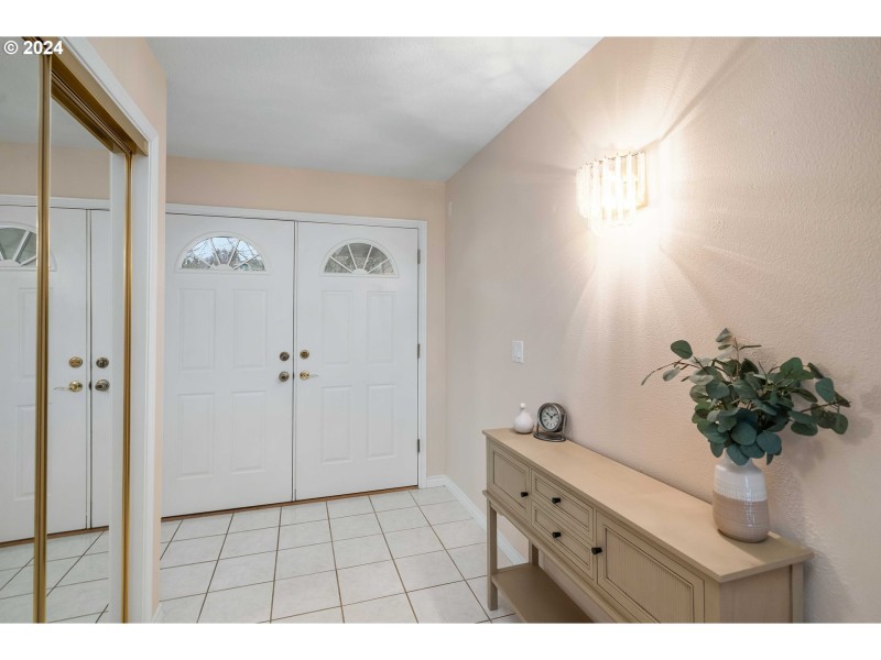 Entrance/Foyer