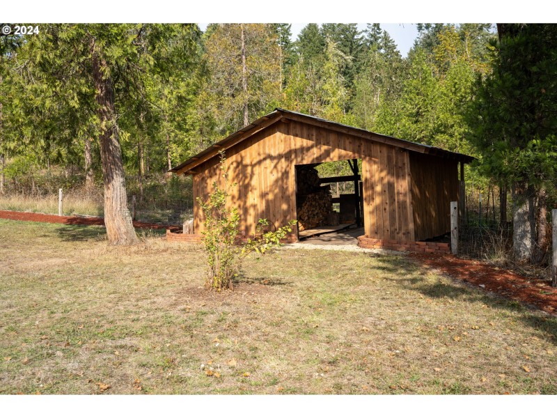 Shed