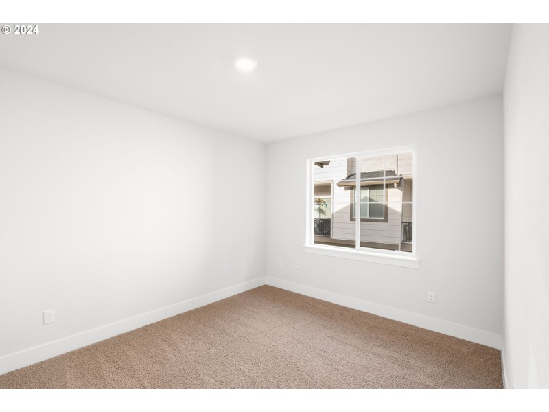 Bedroom, Primary