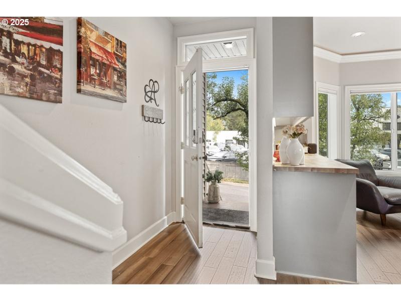 Entrance/Foyer