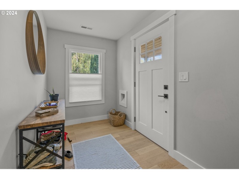 Entrance/Foyer