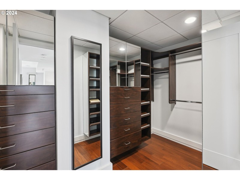 Bedroom, Owner's Suite