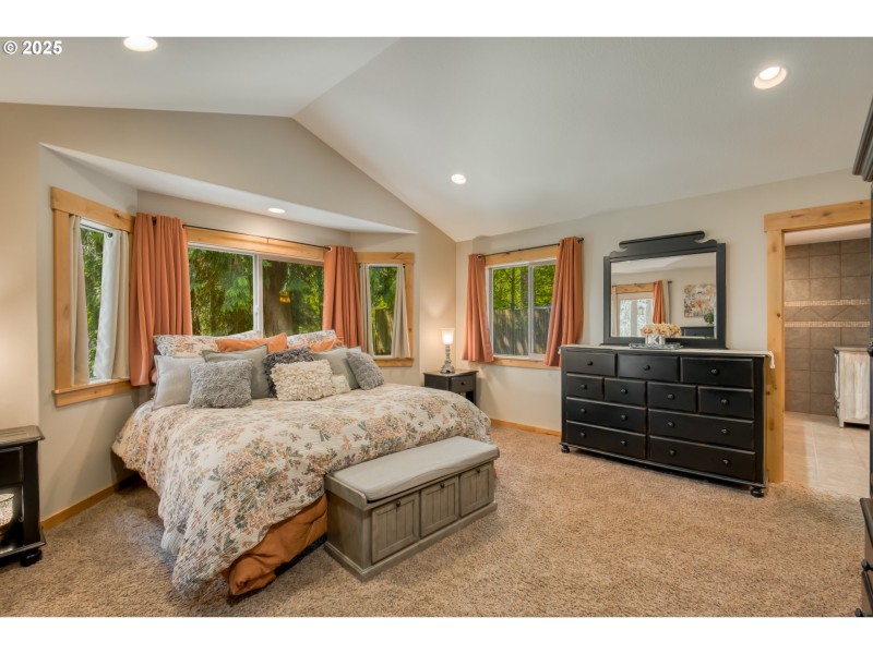 Bedroom, Owner's Suite