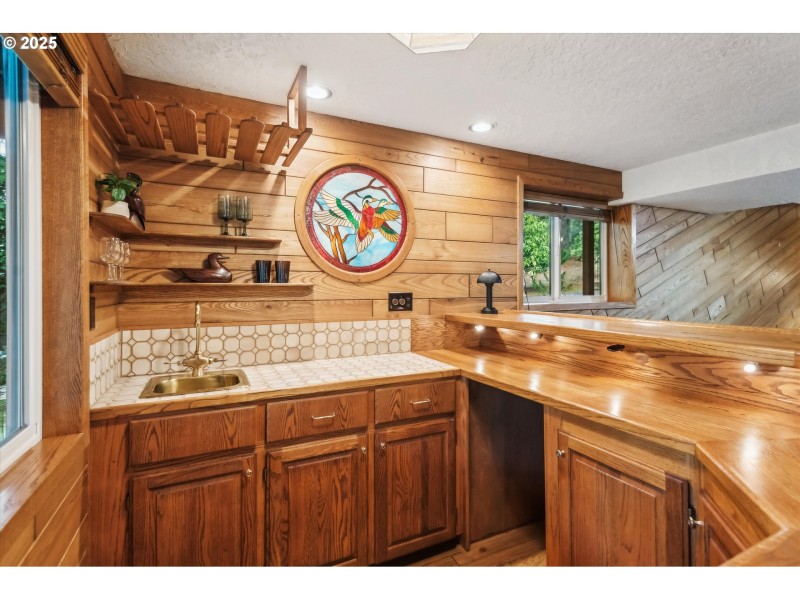 Wet Bar