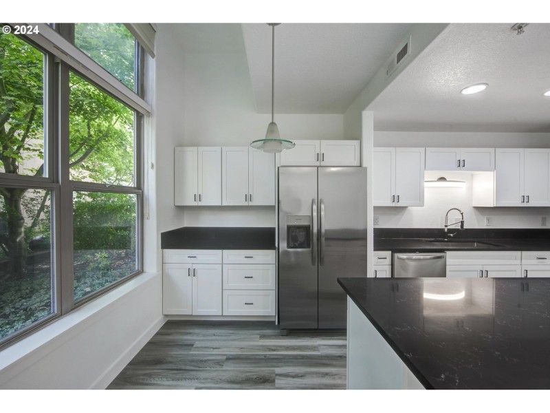 Kitchen/Nook