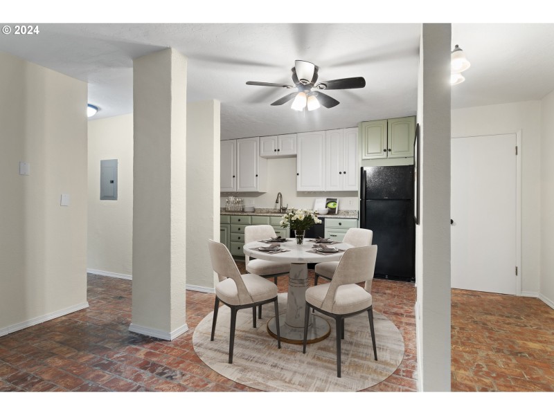 Kitchen/Nook