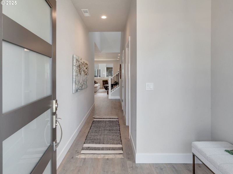 Entrance/Foyer