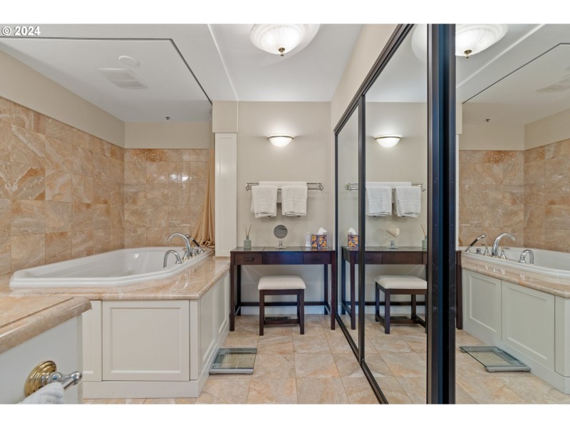 Bathroom, Attached