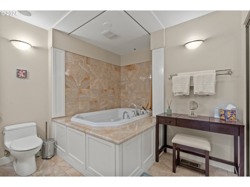 Bathroom, Attached