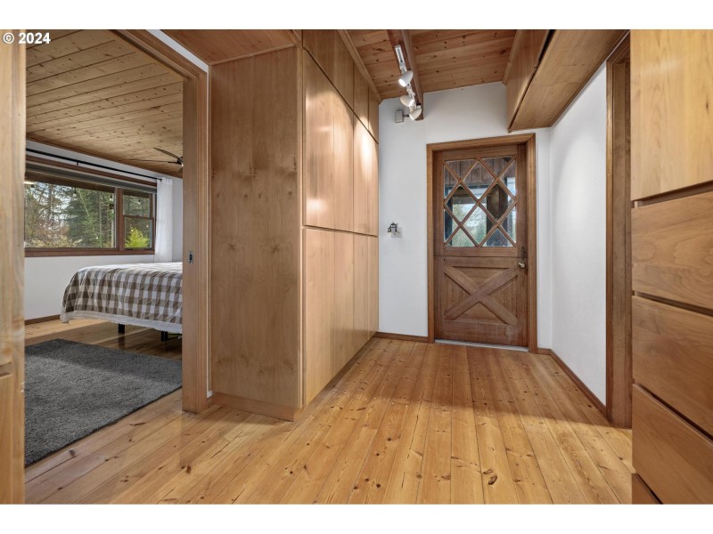 Bedroom, Owner's Suite