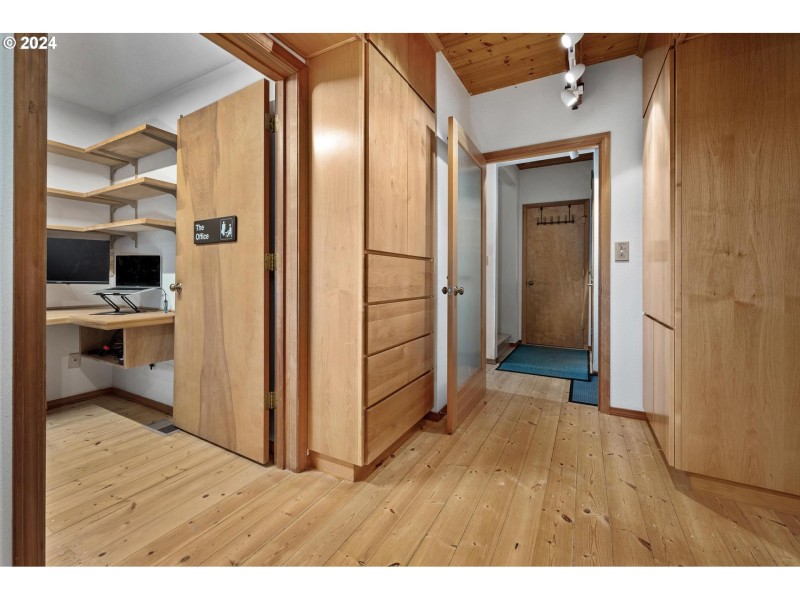 Den/Office