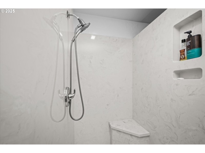 Owner's Suite Bathroom