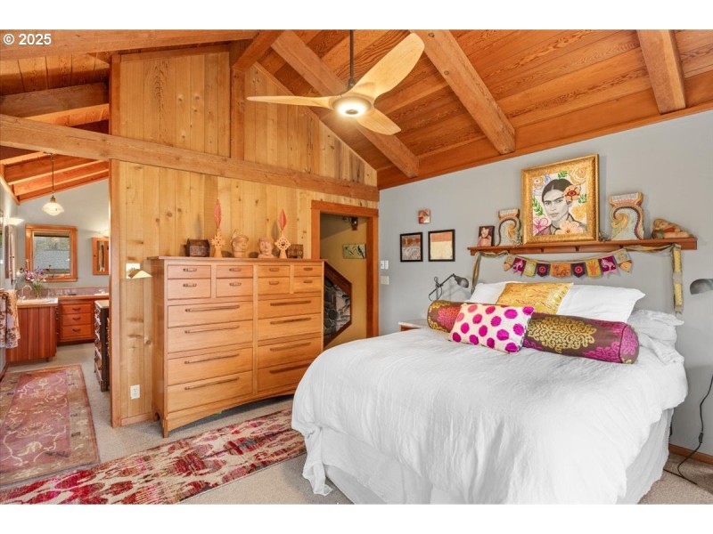 Bedroom, Owner's Suite