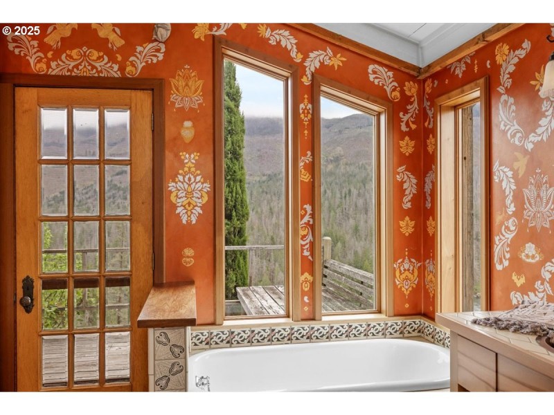 Guest Quarters