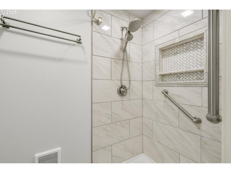 Bathroom, Attached