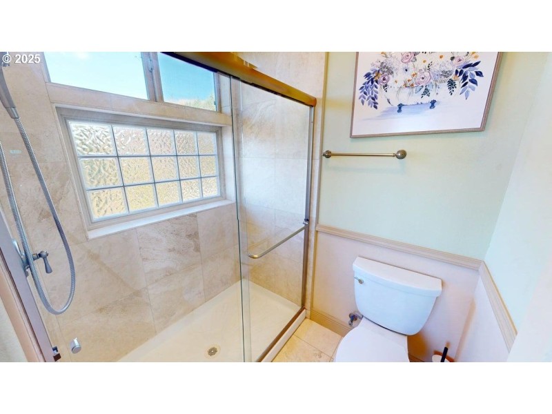 Owner's Suite Bathroom