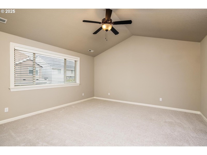 Bedroom, Primary