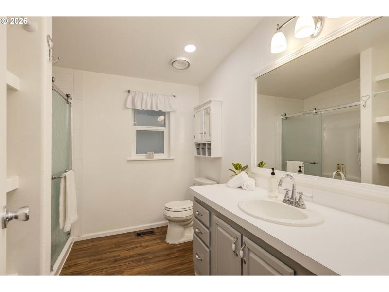 Owner's Suite Bathroom