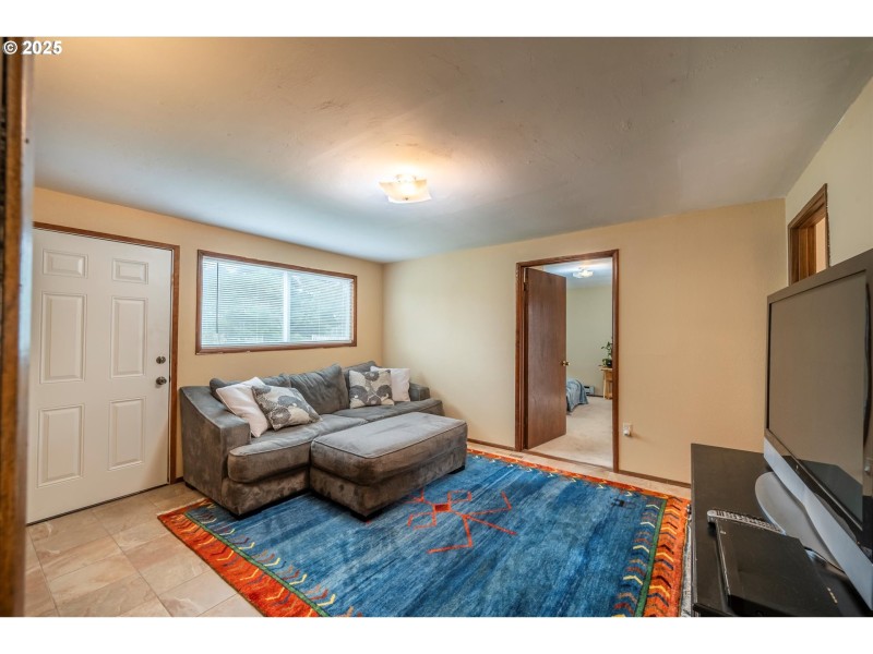 Bedroom, Owner's Suite