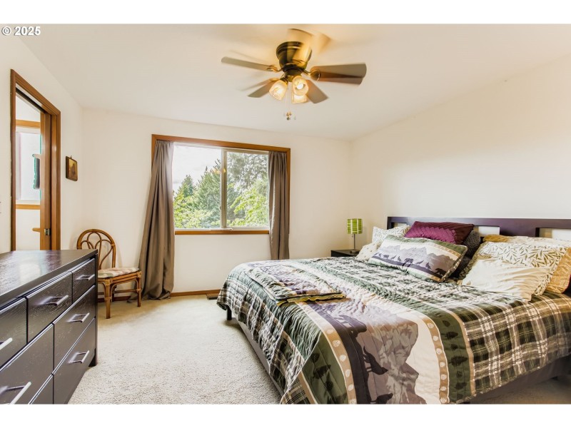 Bedroom, Owner's Suite