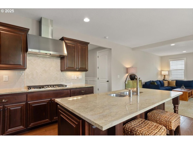Kitchen/Living Room