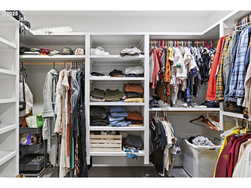 Bedroom, Owner's Suite