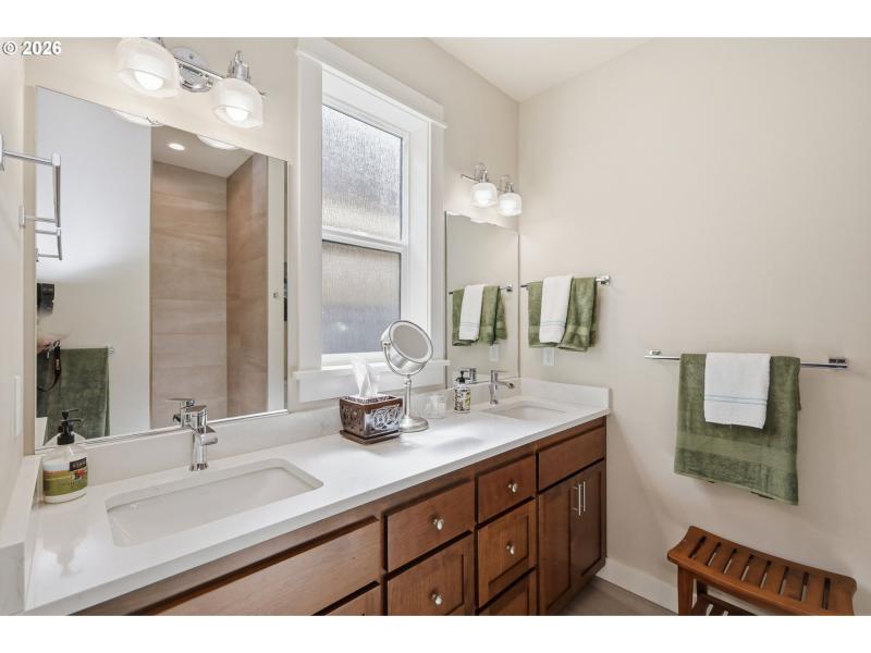 Owner's Suite Bathroom