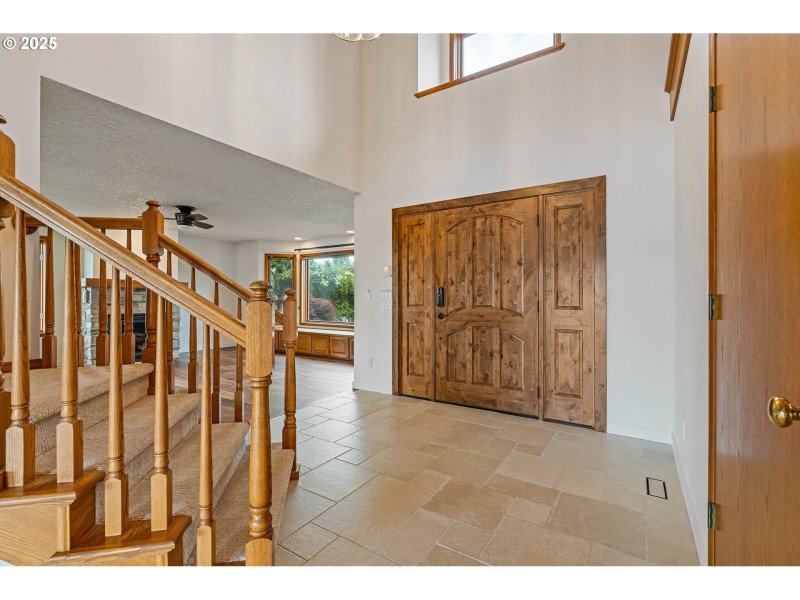 Entrance/Foyer