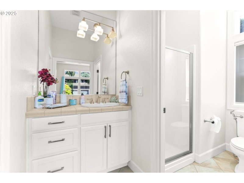 Bathroom, Attached