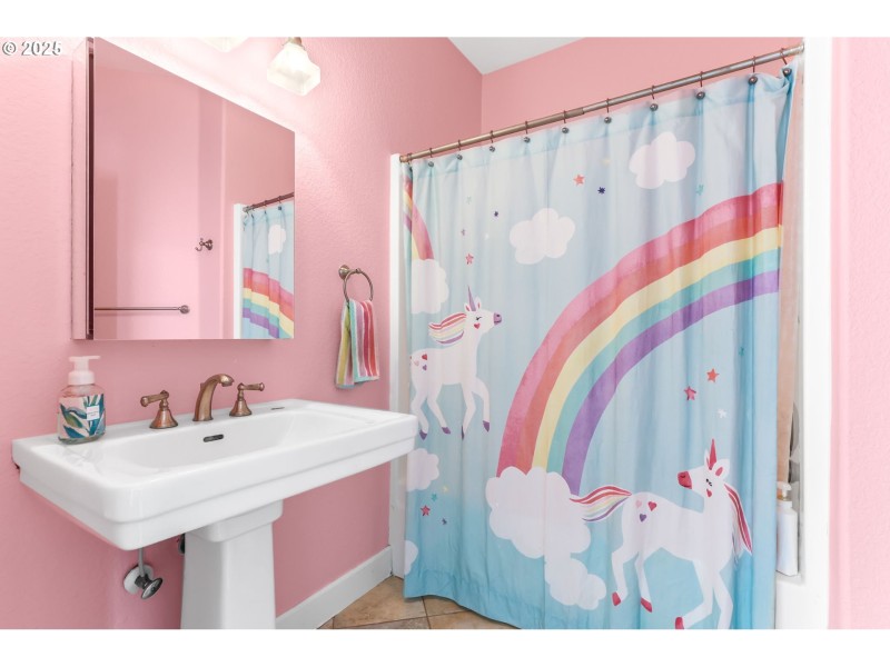 Bathroom, Attached
