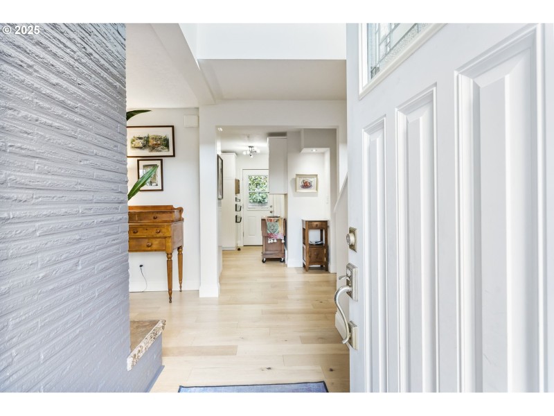 Entrance/Foyer