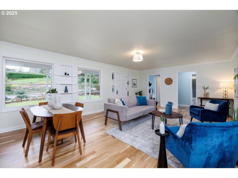 Living Room/Dining Room