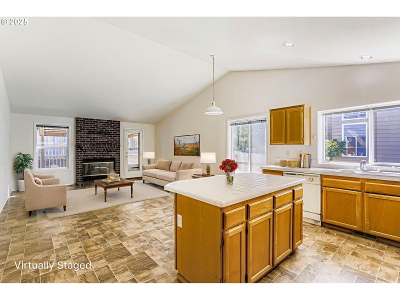 Kitchen/Family Room