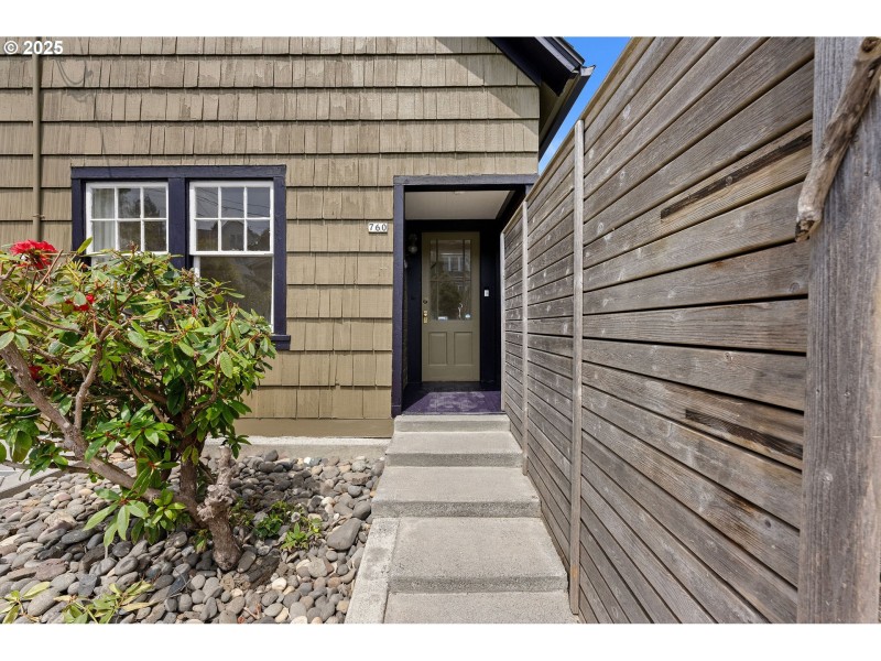 Entrance/Foyer