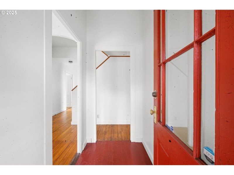 Entrance/Foyer