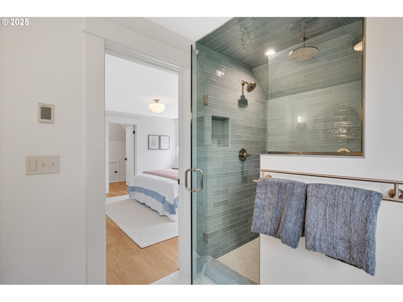 Owner's Suite Bathroom