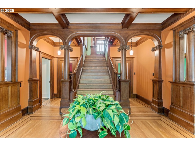 Entrance/Foyer