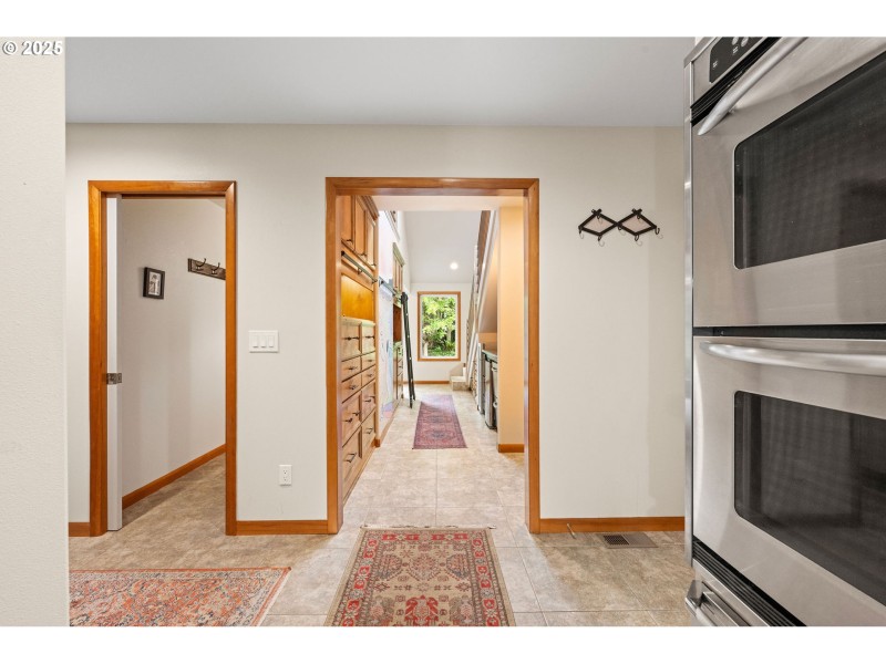 Butler's Pantry