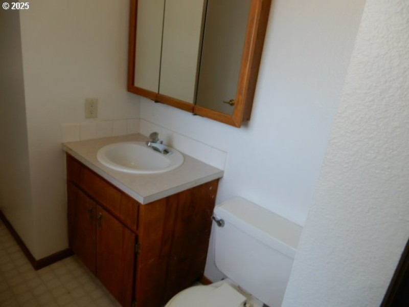 Owner's Suite Bathroom