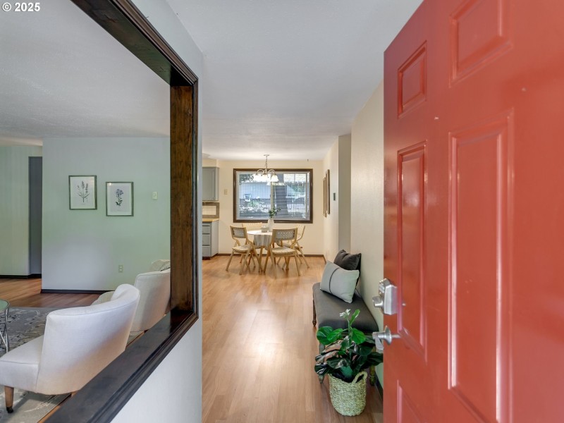 Entrance/Foyer