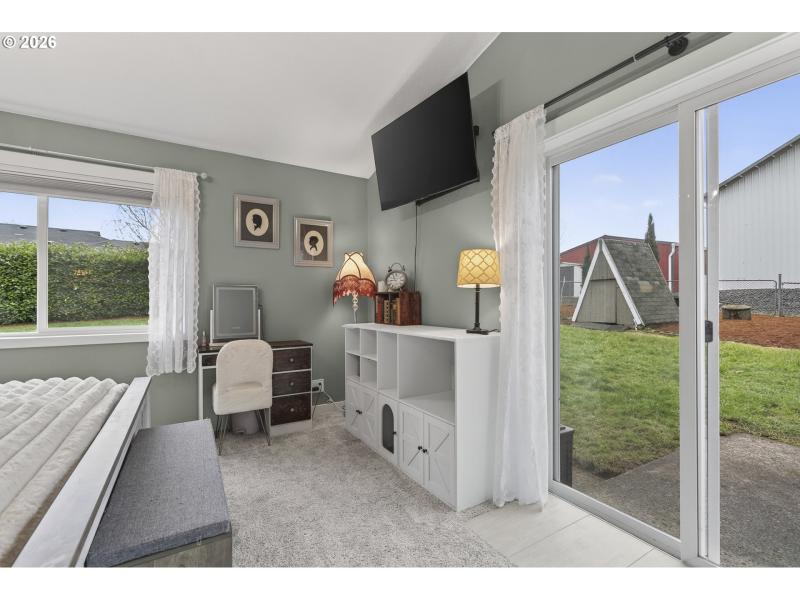 Owner's Suite Bedroom