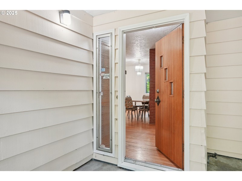 Entrance/Foyer
