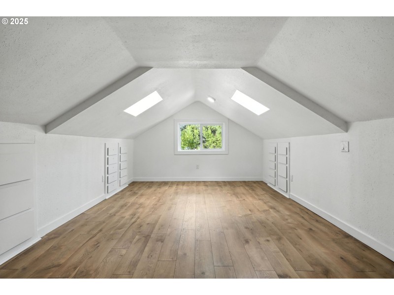 Bonus Room