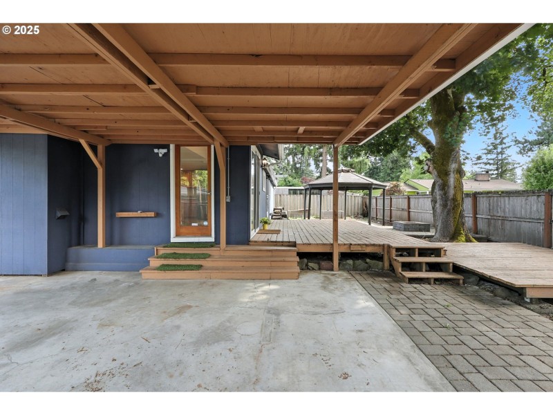 Carport