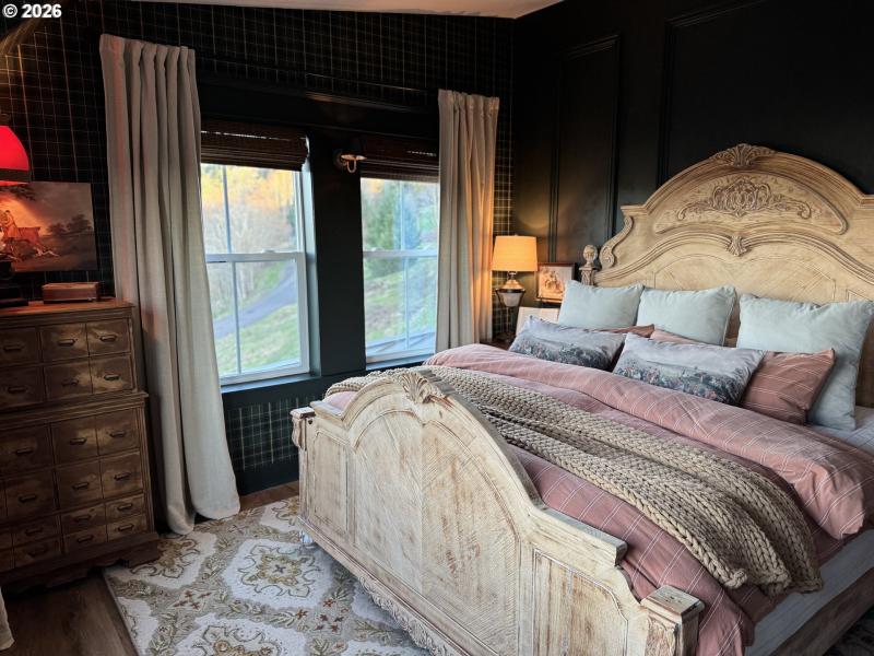 Bedroom, Owner's Suite