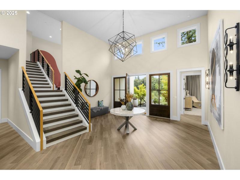 Entrance/Foyer