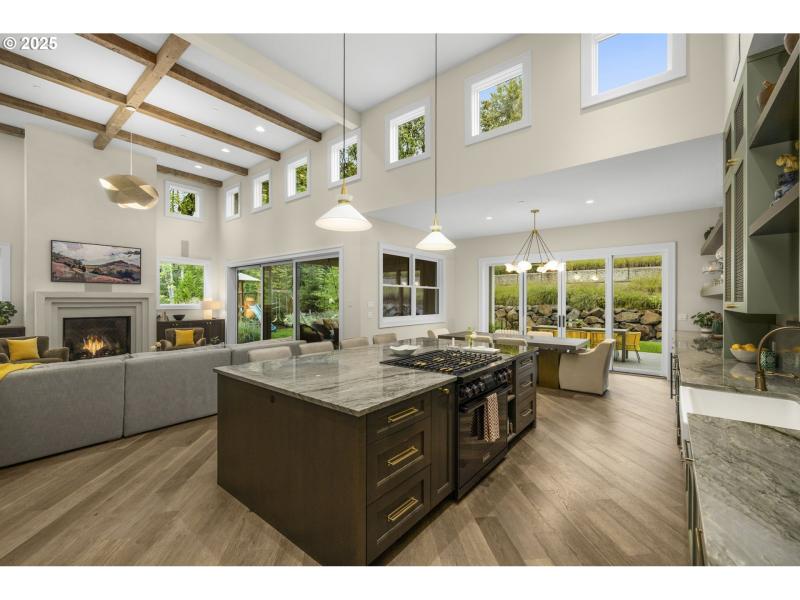 Kitchen/Living Room